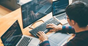 Top 10 Best Web Developers in the World 2025